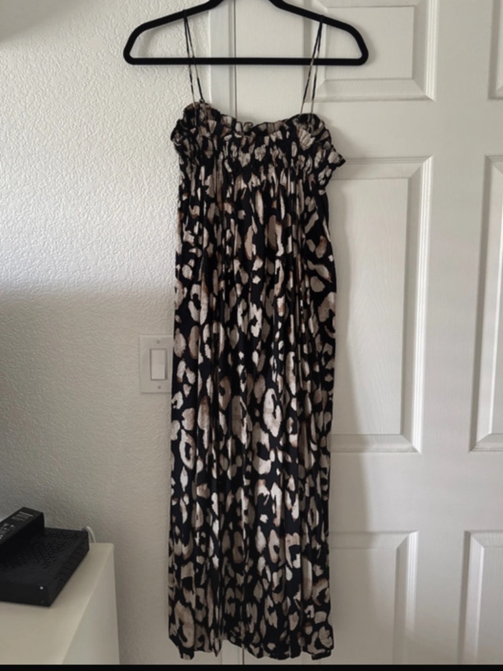 NWT H&M Leopard Print Maxi Dress with Spaghetti Straps - Picture 4 of 5